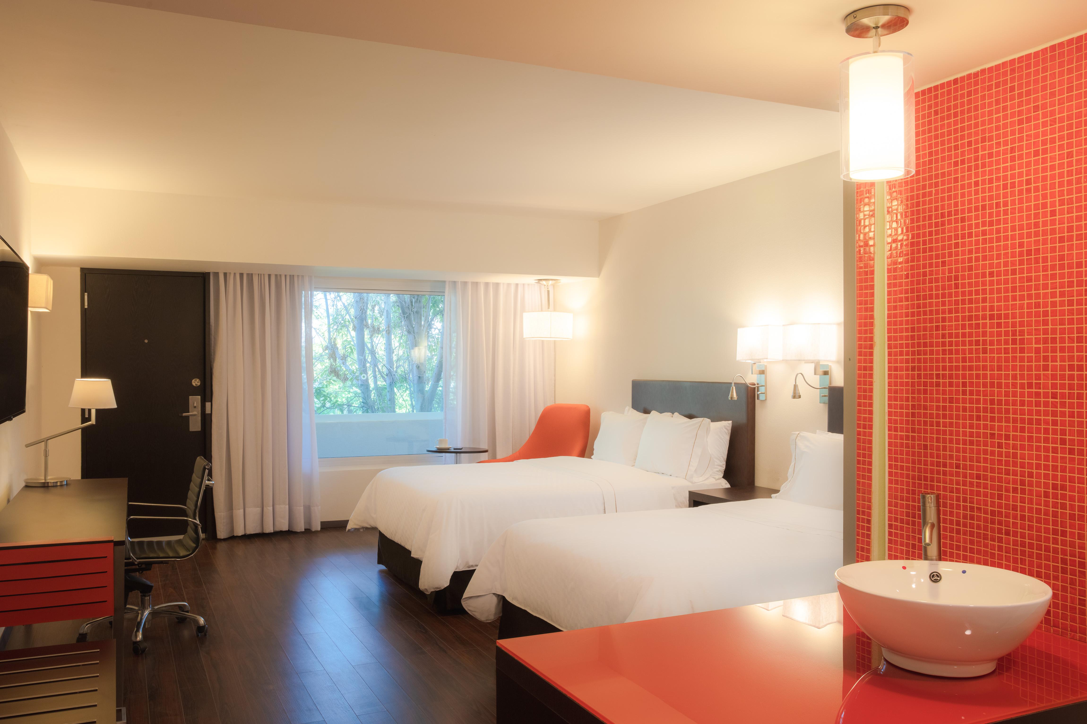 Fiesta Inn San Luis Potosi Glorieta Juarez Экстерьер фото