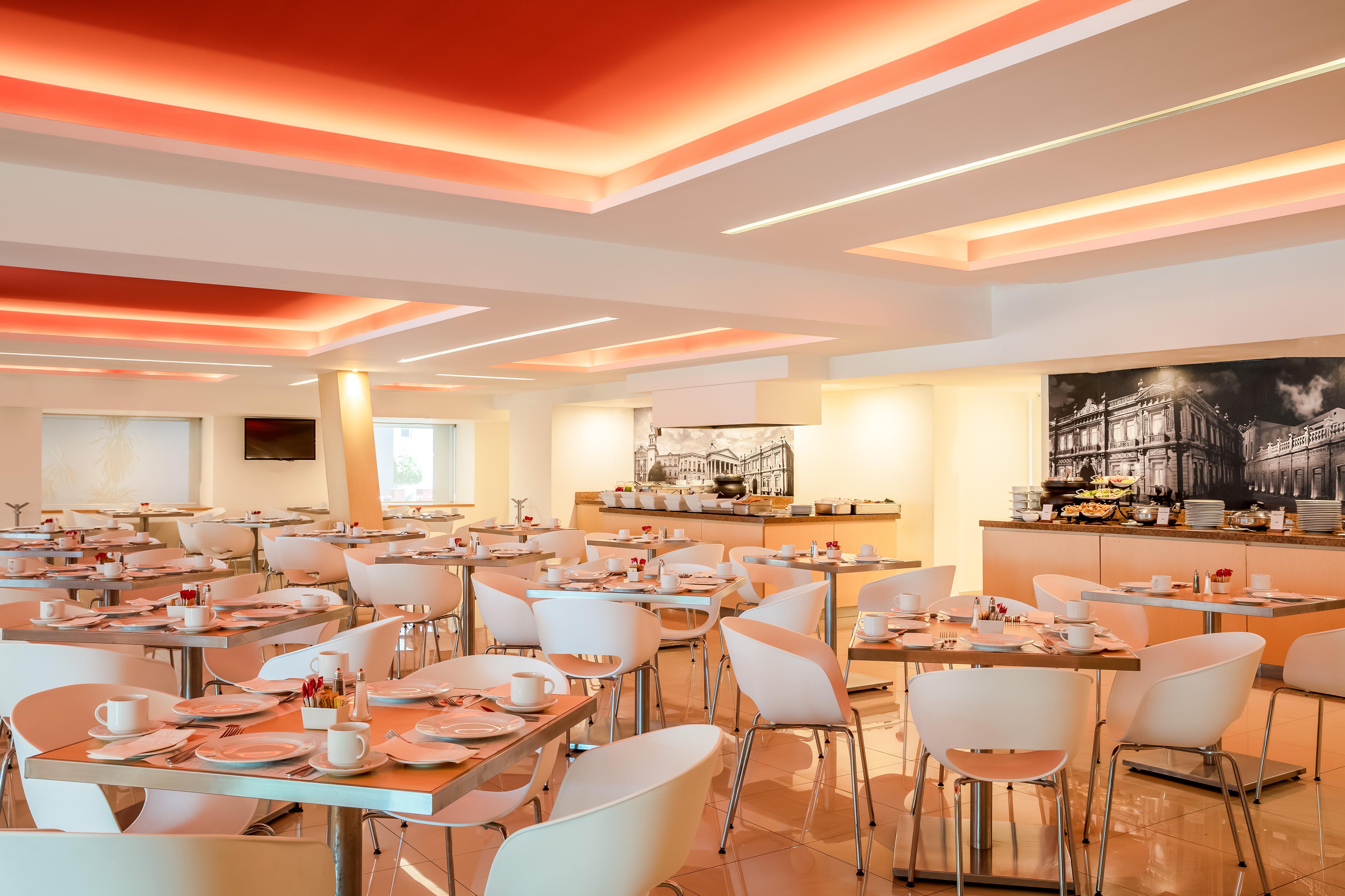 Fiesta Inn San Luis Potosi Glorieta Juarez Экстерьер фото