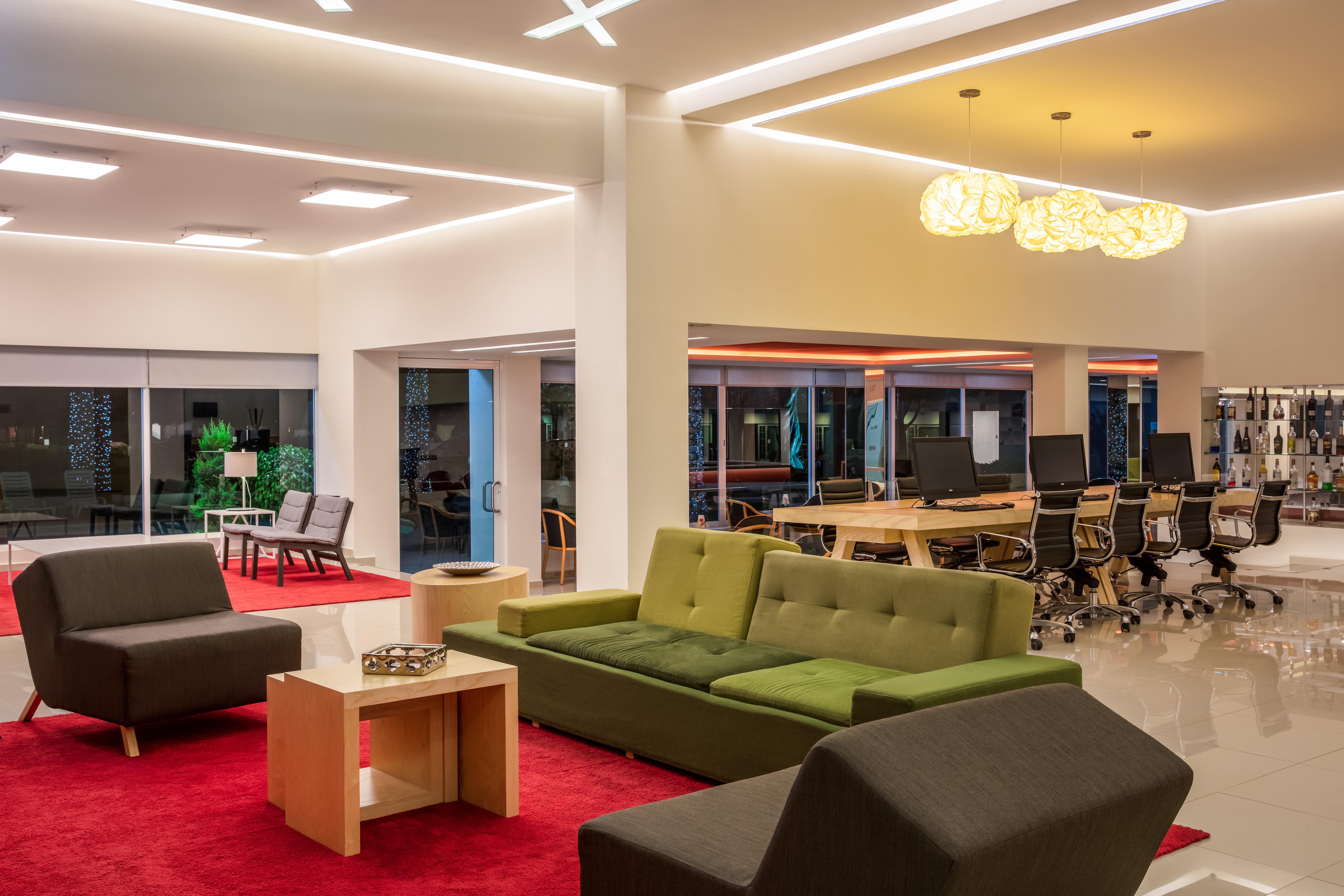 Fiesta Inn San Luis Potosi Glorieta Juarez Экстерьер фото