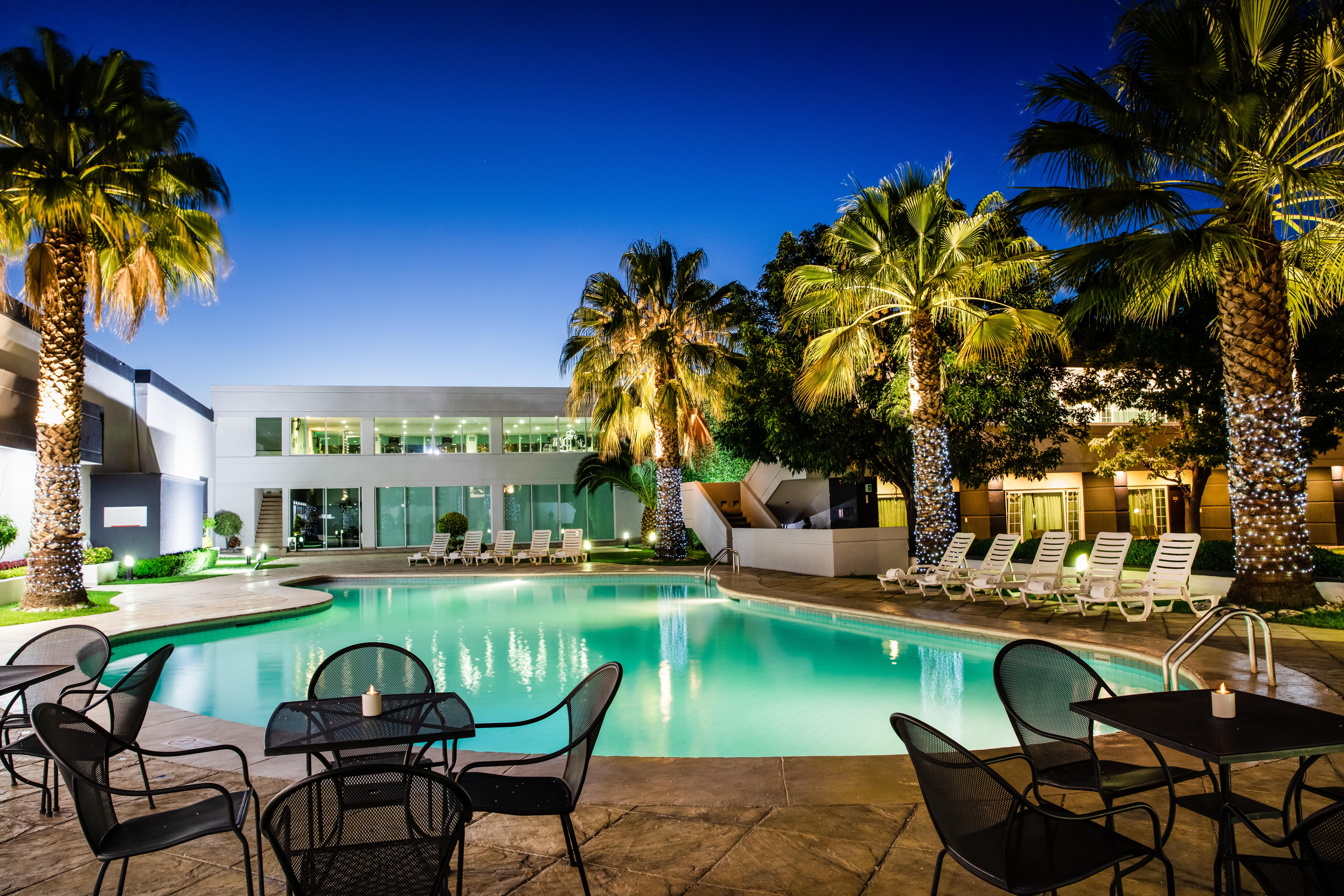Fiesta Inn San Luis Potosi Glorieta Juarez Экстерьер фото