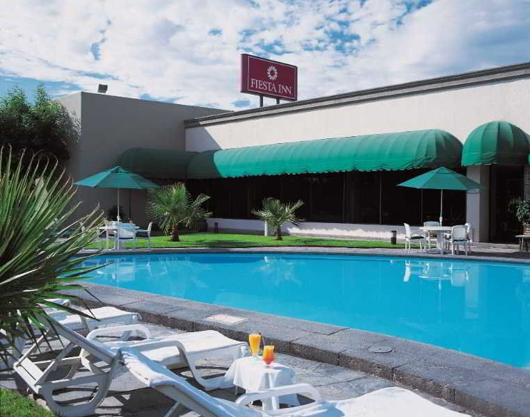 Fiesta Inn San Luis Potosi Glorieta Juarez Экстерьер фото