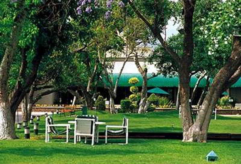 Fiesta Inn San Luis Potosi Glorieta Juarez Экстерьер фото