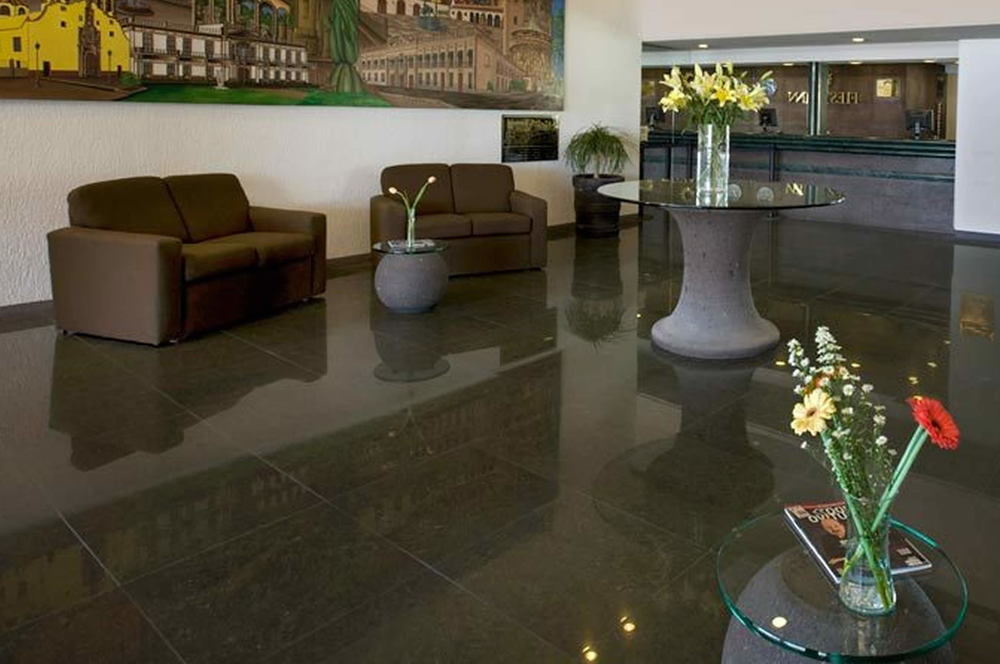 Fiesta Inn San Luis Potosi Glorieta Juarez Экстерьер фото