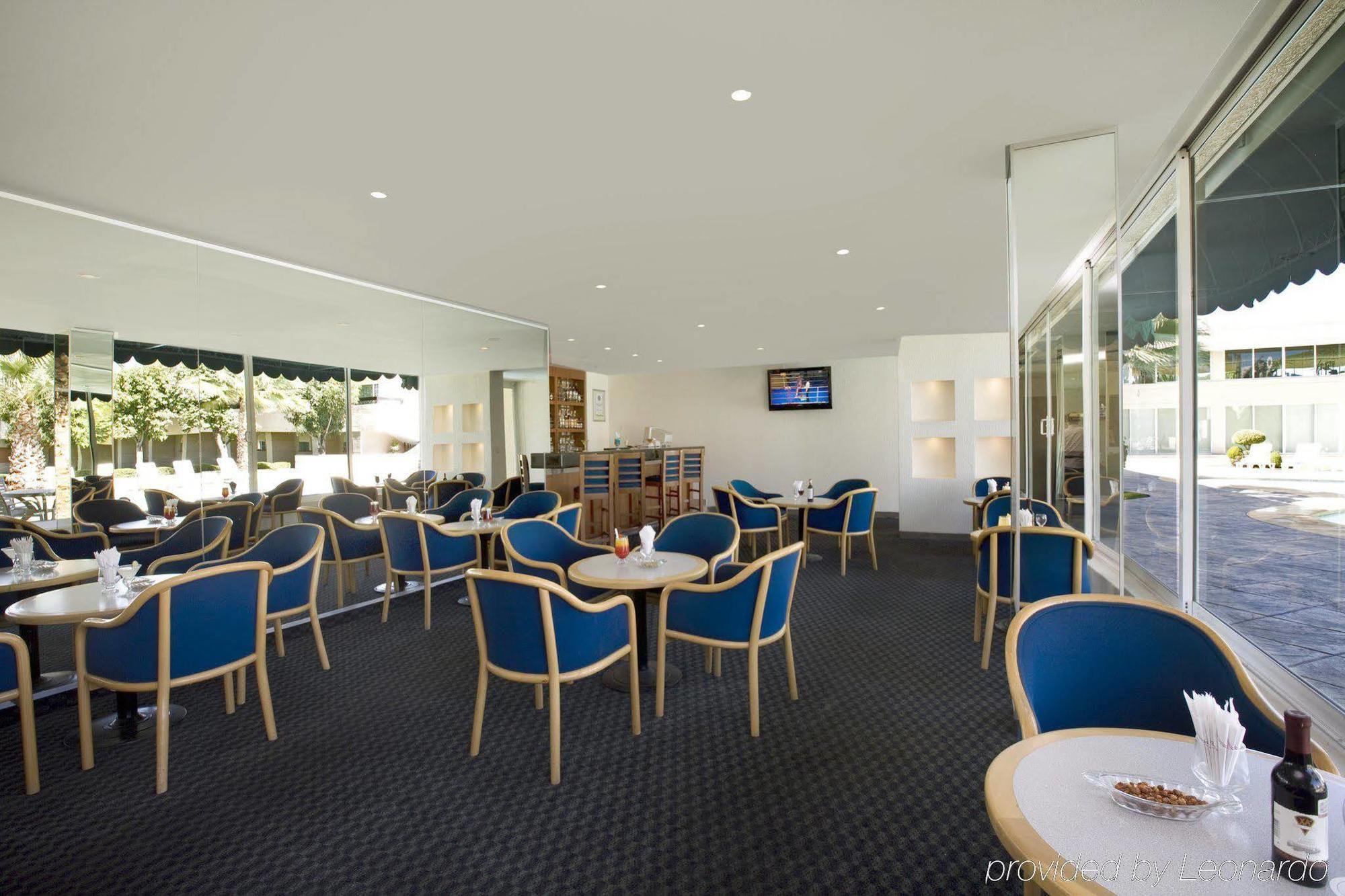 Fiesta Inn San Luis Potosi Glorieta Juarez Ресторан фото